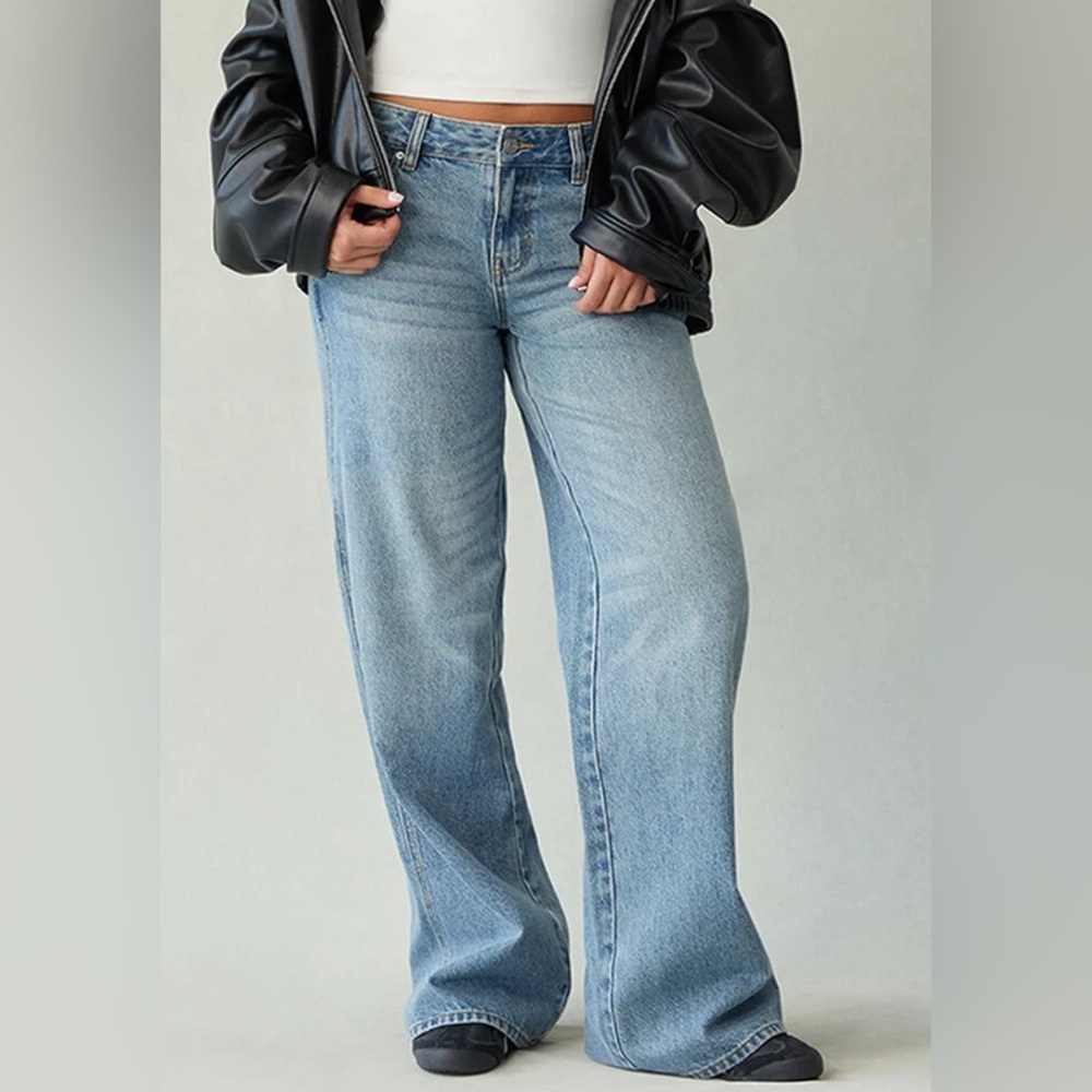 🦋 Pacsun's Womens NWT Casey Low Rise Baggy Jeans Astrid color medium indigo 28 🦋